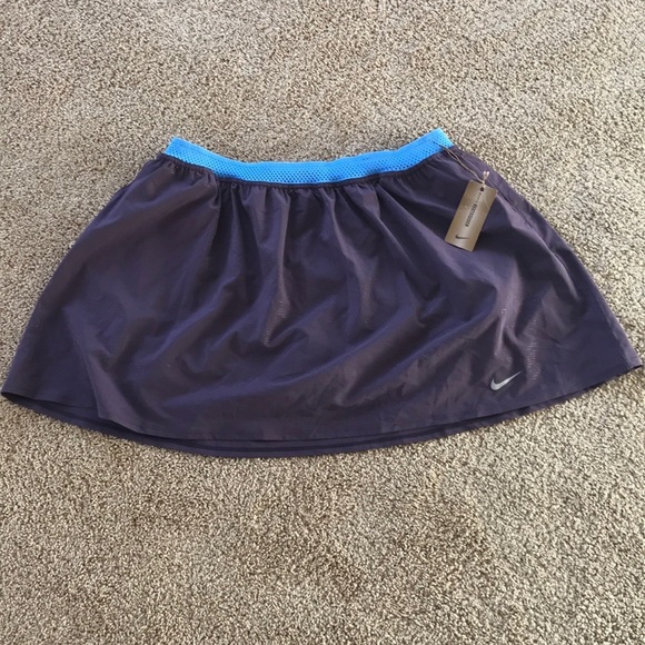 NWT! NIKE Maria Sharpova Size XL pale violet skort